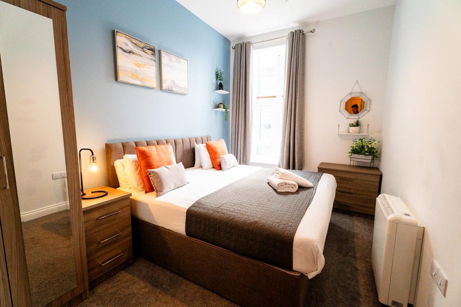 Free Parking | Smart Tv | 4 Guests Apartment สวอนซี ห้อง รูปภาพ