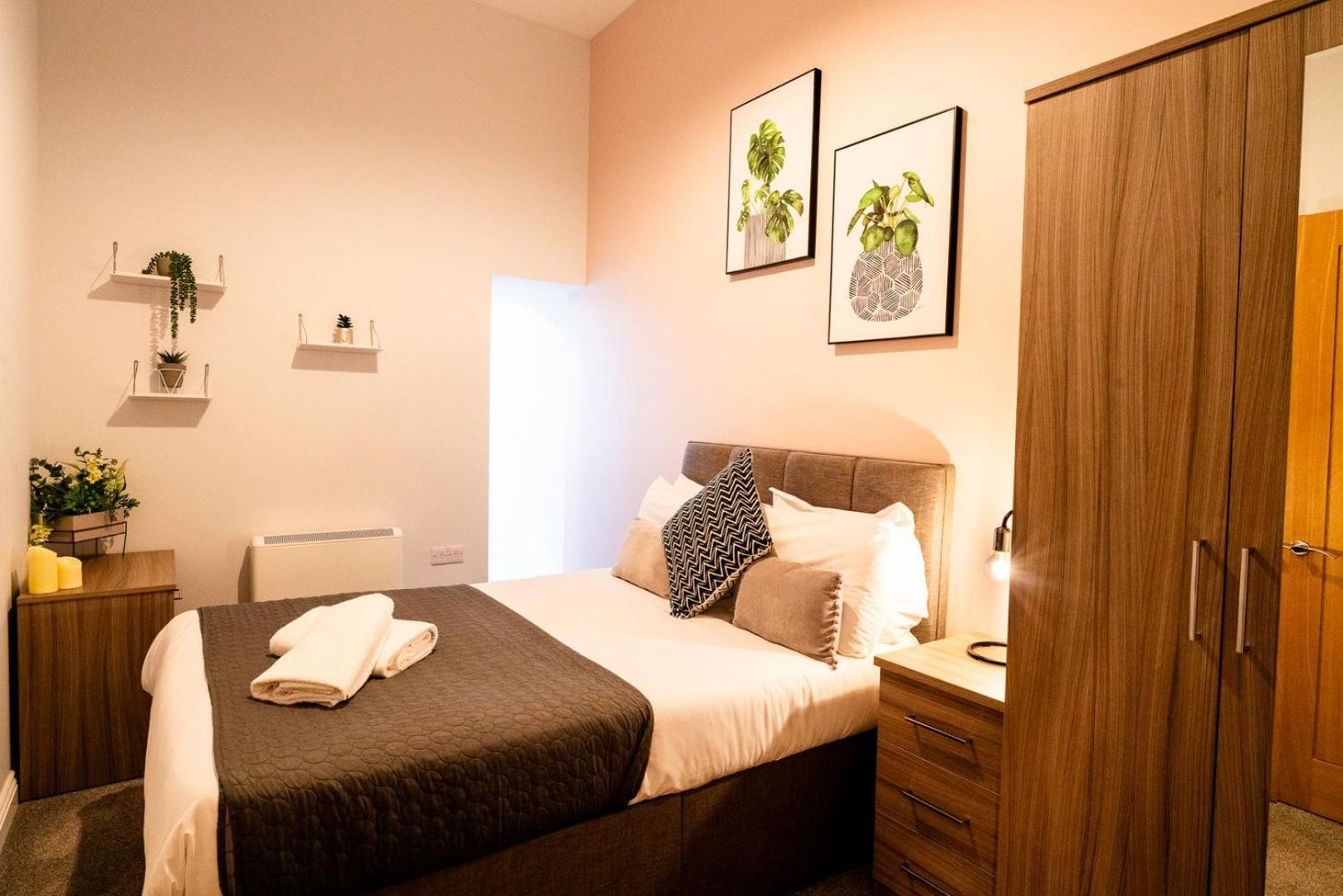 Free Parking | Smart Tv | 4 Guests Apartment สวอนซี ห้อง รูปภาพ