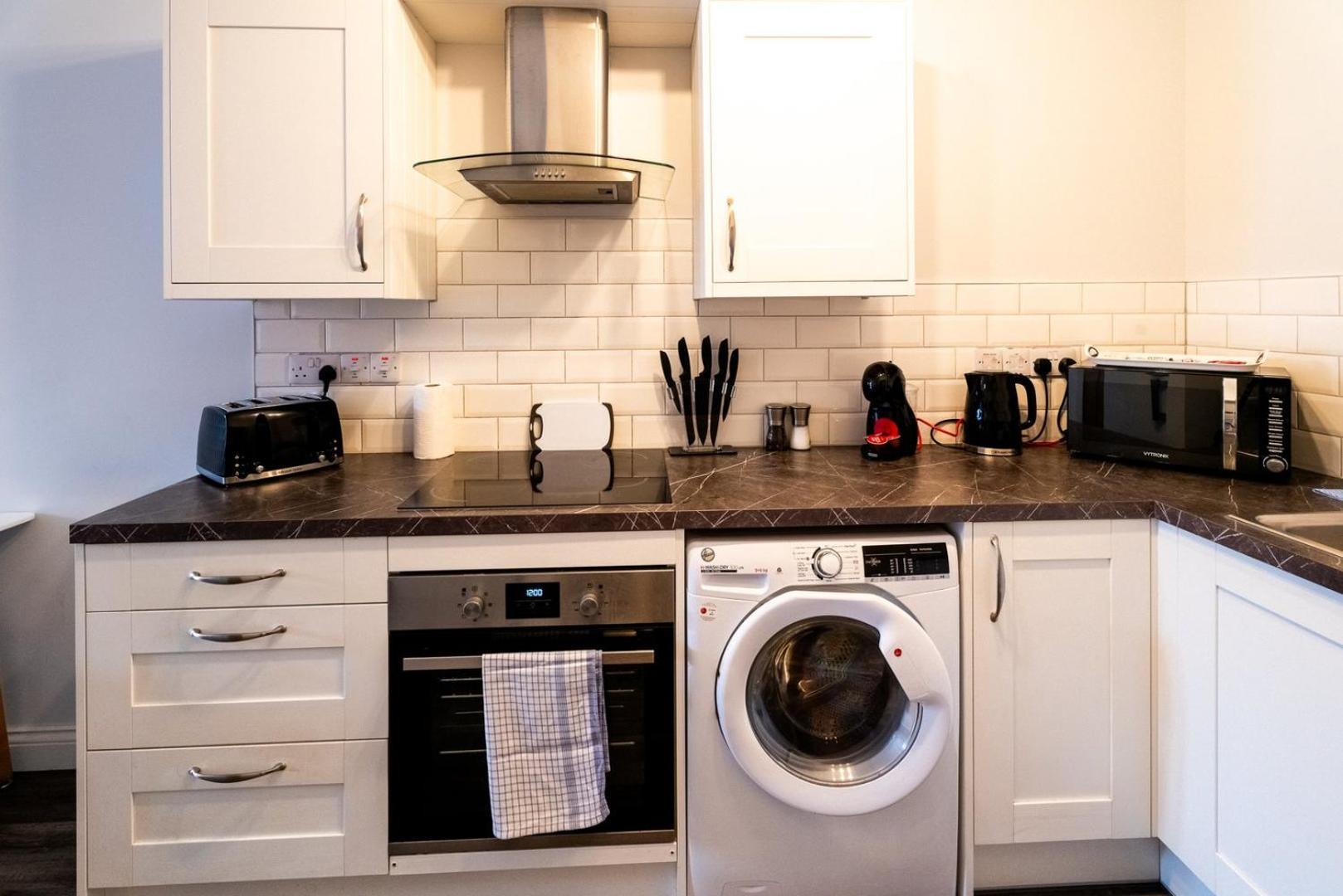 Free Parking | Smart Tv | 4 Guests Apartment สวอนซี ห้อง รูปภาพ