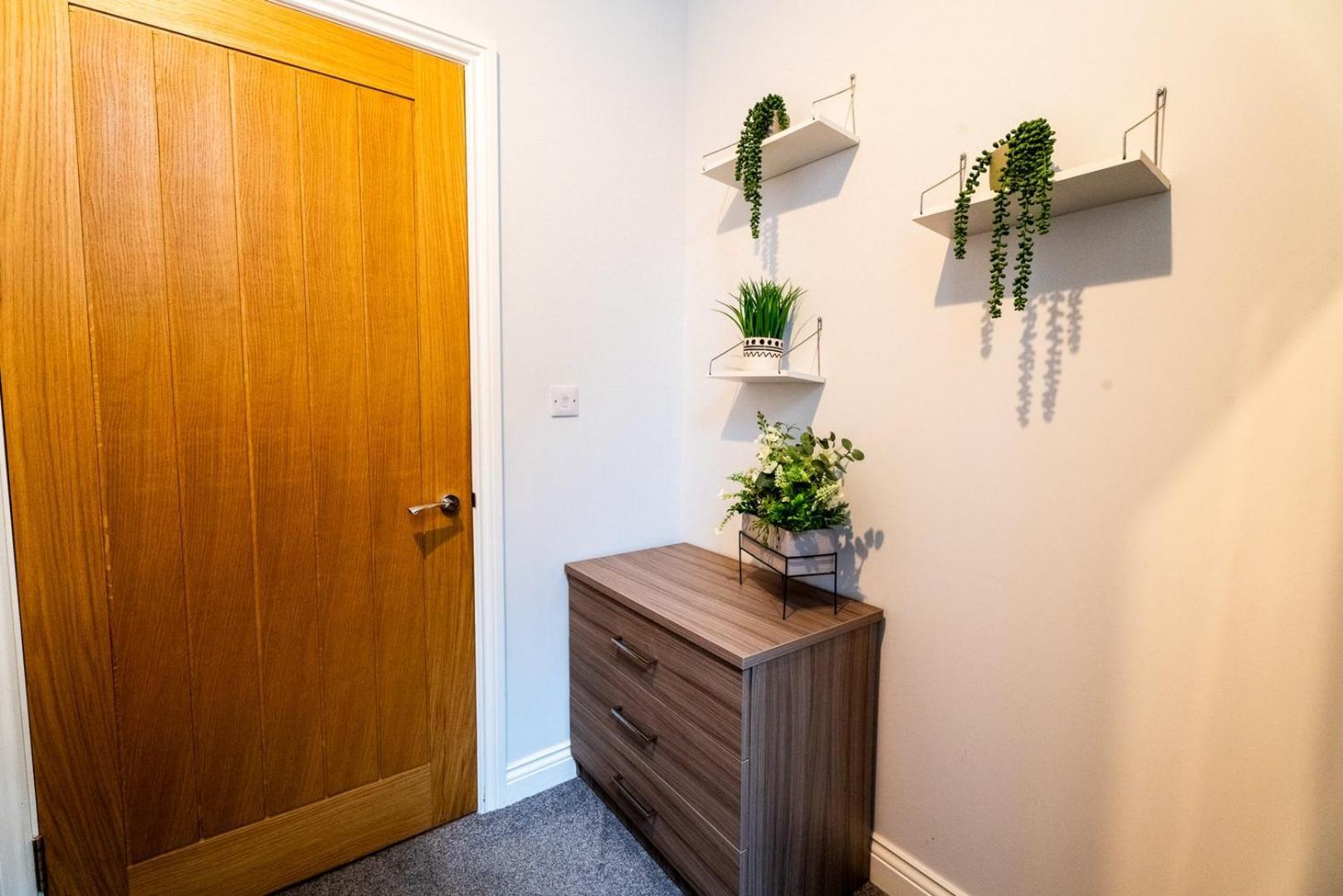 Free Parking | Smart Tv | 4 Guests Apartment สวอนซี ห้อง รูปภาพ