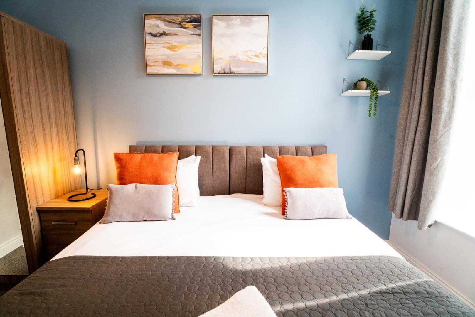Free Parking | Smart Tv | 4 Guests Apartment สวอนซี ห้อง รูปภาพ